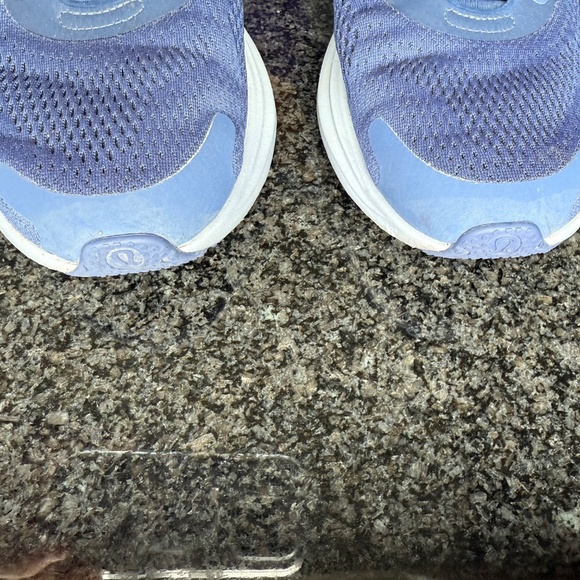 Lululemon Blissfeel Run Blue Water Drop Running Shoe Women’s Sneaker 8.5 - Picture 3 of 10